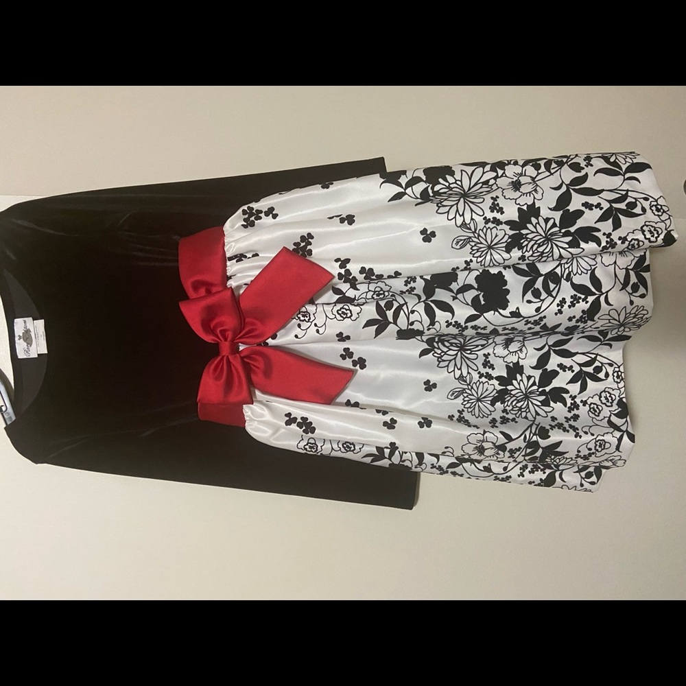 Rare editions dress with black velvet top.